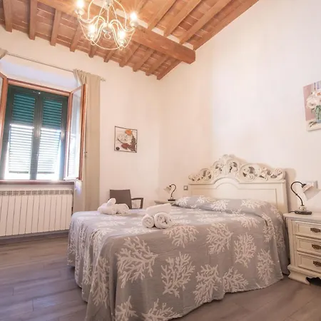 - Casa Ferrer * Piombino
